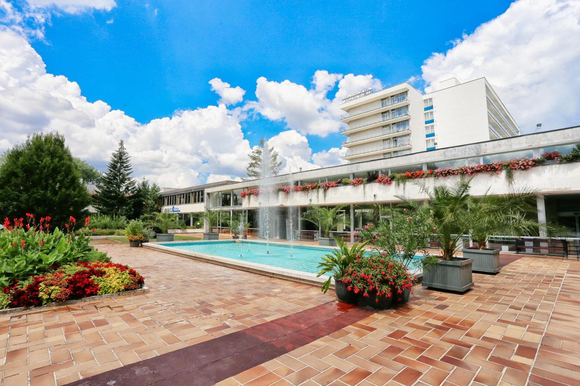 Ensana Splendid Hotel Piest'any Exterior foto