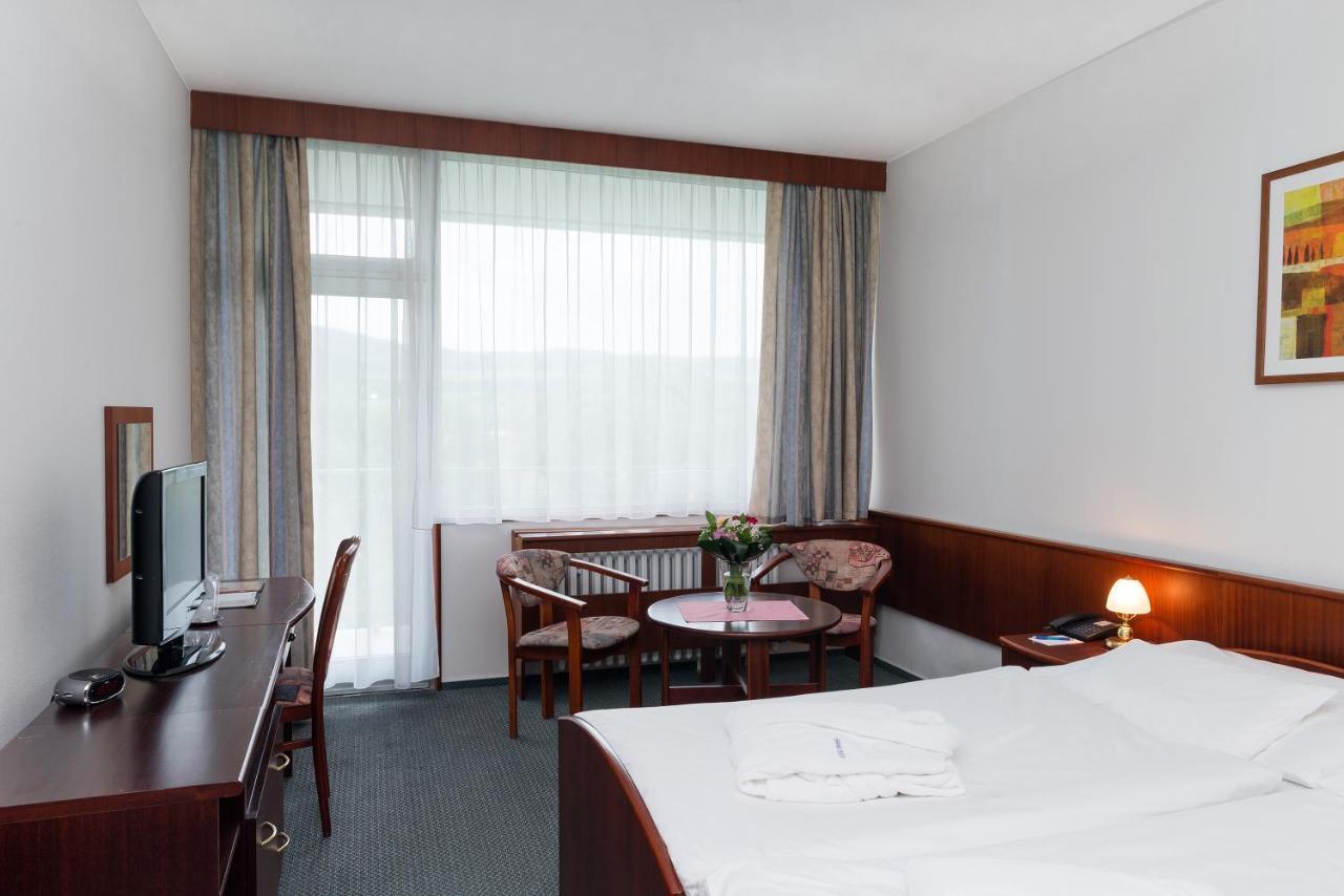 Ensana Splendid Hotel Piest'any Exterior foto